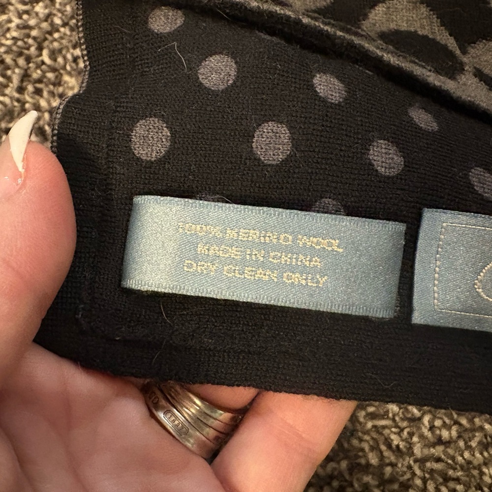 Coach wool Signature scarf - Picture 6 of 10